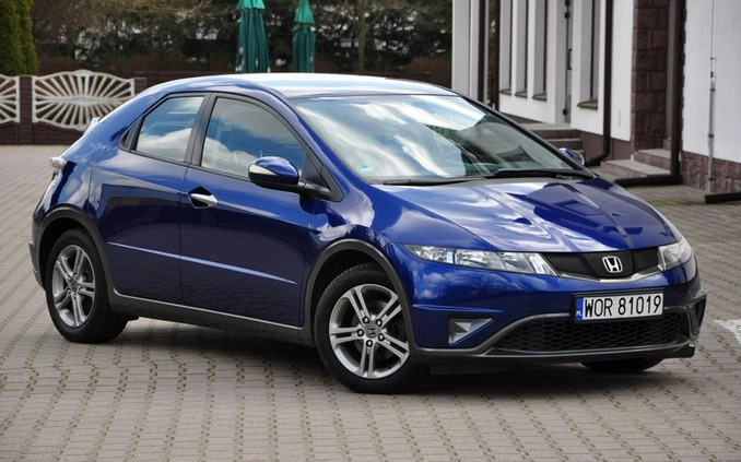 Honda Civic cena 29900 przebieg: 167000, rok produkcji 2011 z Siewierz małe 704